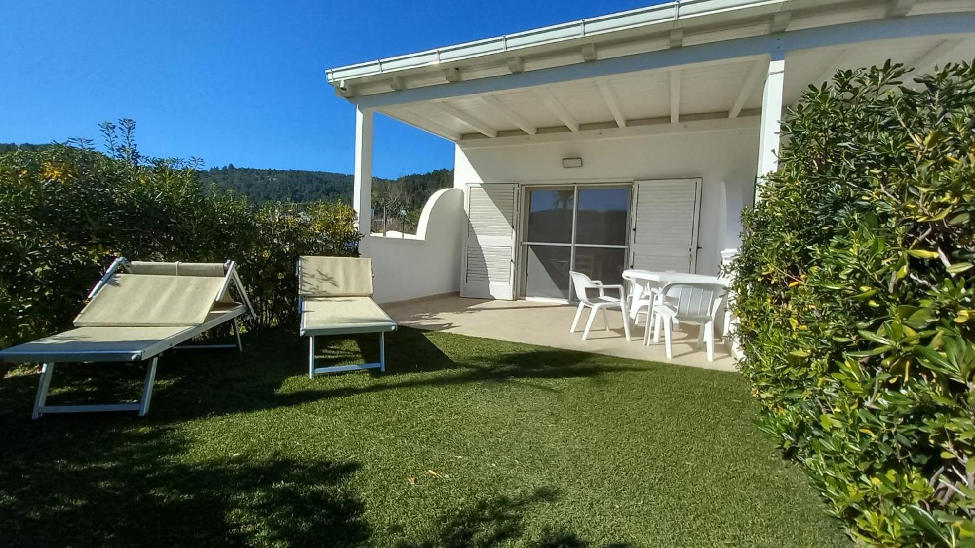 Appartamenti Baia Di Peschici Exteriör bild